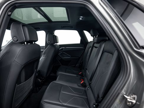 Certified 2025 Audi Q3 2.0T Premium w/ Convenience Package image 21