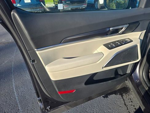 New 2025 Kia Telluride S image 24