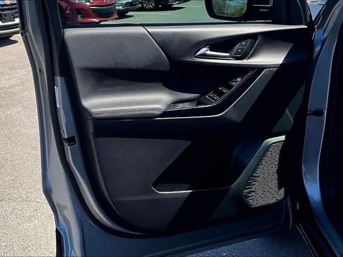 Used 2025 Chevrolet Equinox LT image 23