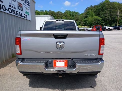 Used 2024 RAM 3500 Tradesman w/ Chrome Appearance Group AWD/4WD image 4
