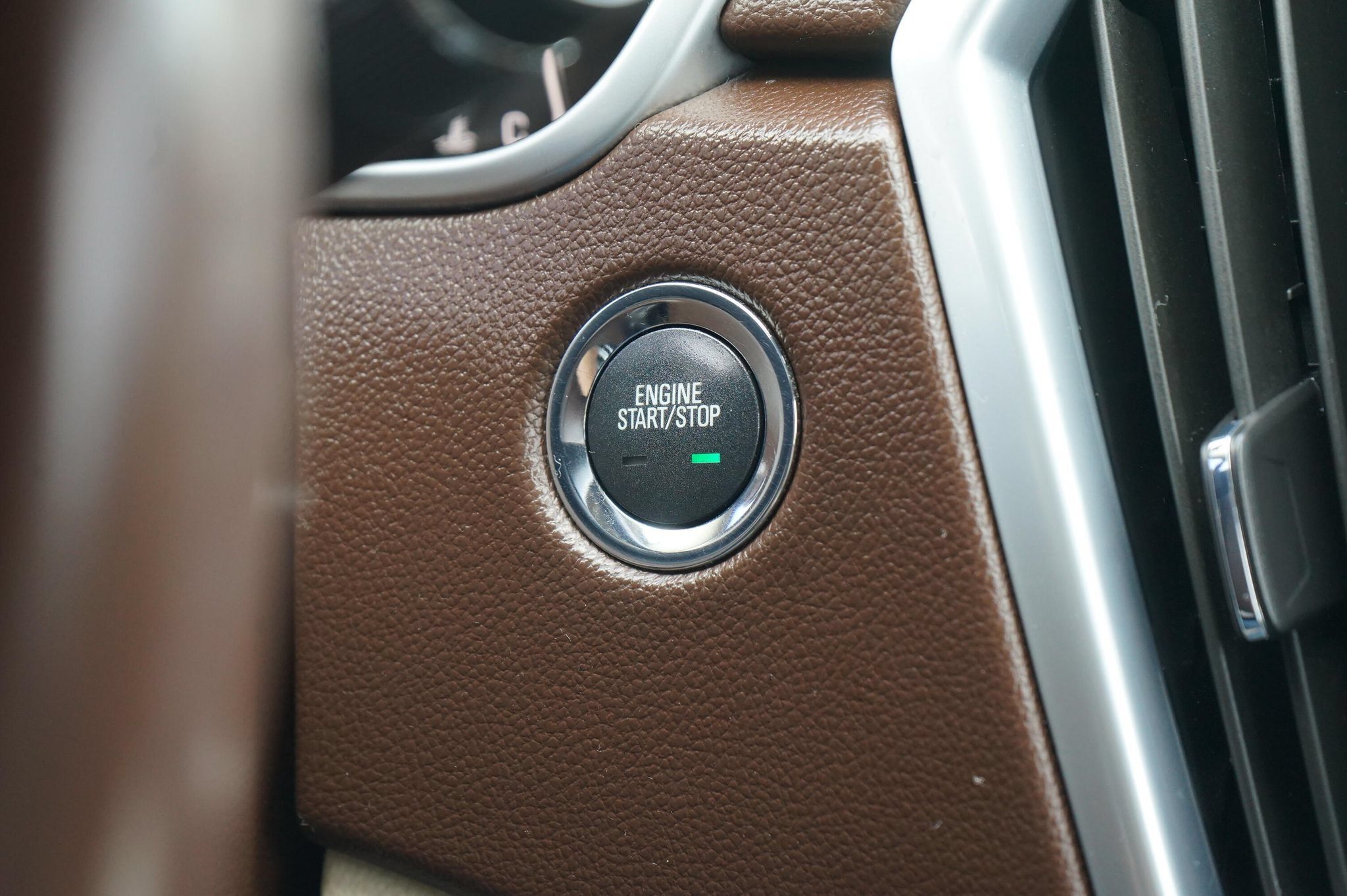 Used 2015 Cadillac SRX Performance w/ Driver Awareness Package AWD/4WD image 20
