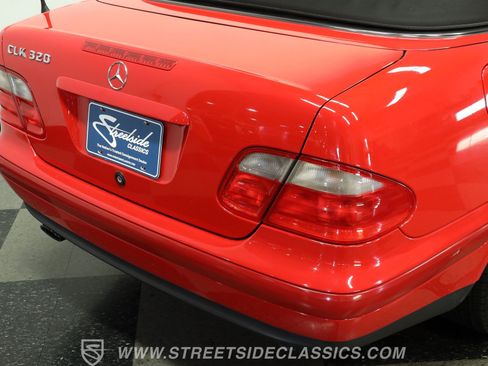 Used 1999 Mercedes-Benz CLK 320 Cabriolet image 25