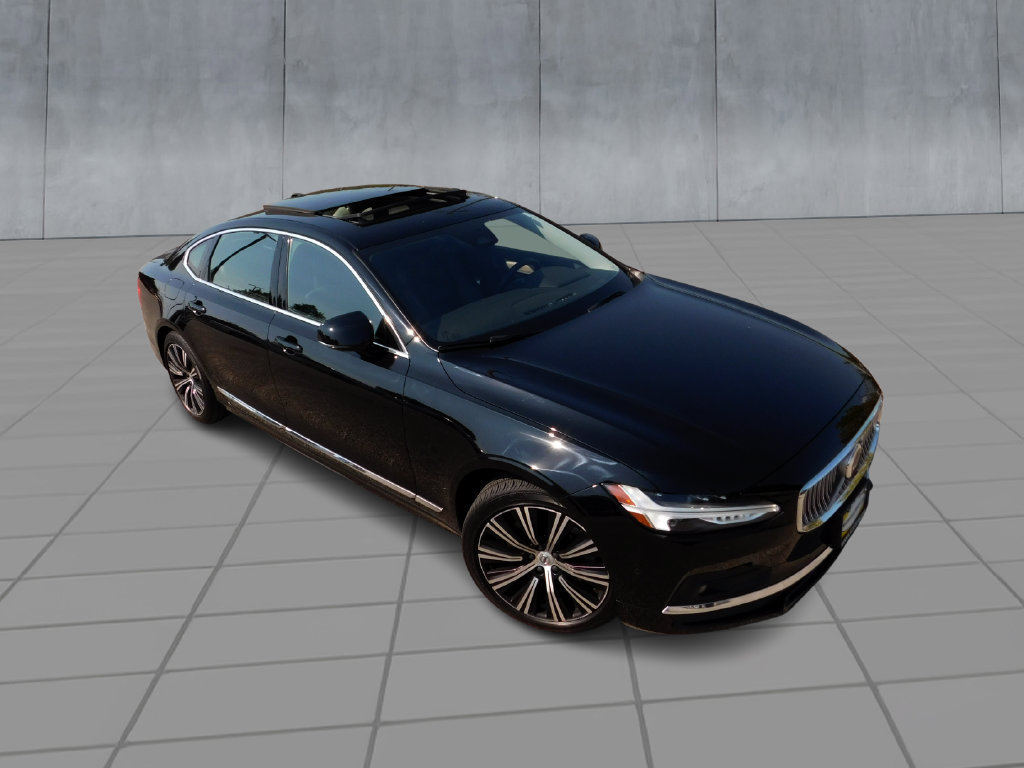 Used 2023 Volvo S90 B6 Plus AWD/4WD image 2