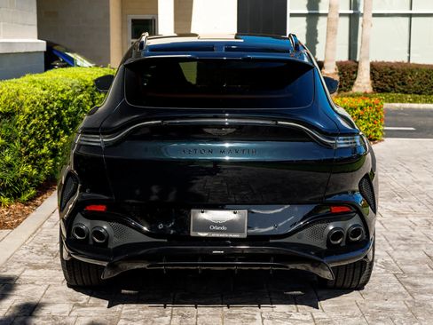 Used 2025 Aston Martin DBX 707 image 24