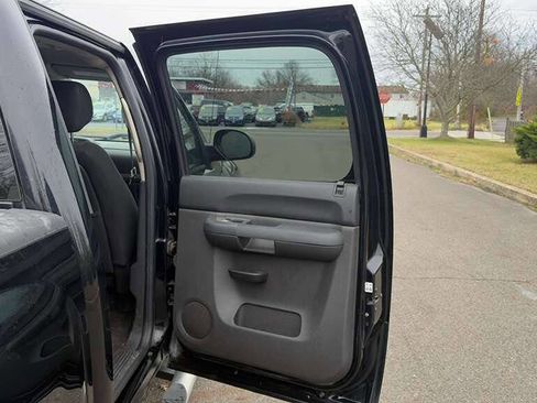 Used 2011 Chevrolet Silverado 1500 LT w/ All-Star Edition image 29