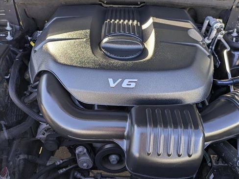 Used 2014 Jeep Grand Cherokee Limited image 22