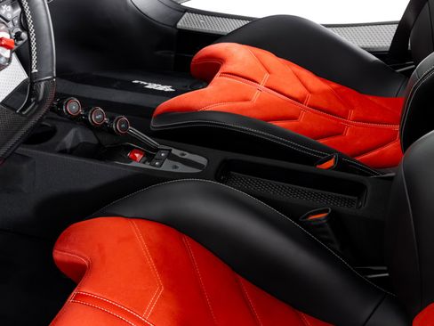 Used 2015 Ferrari 458 Speciale Coupe image 19