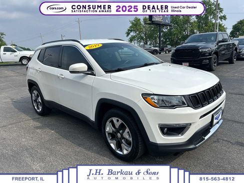 Used 2019 Jeep Compass Limited FWD image 1