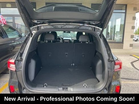 Used 2023 Ford Escape ST-Line w/ Tech Pack #1 AWD/4WD image 15