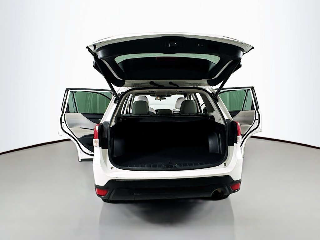 Used 2022 Subaru Forester Premium AWD/4WD image 27