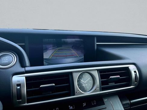 Used 2016 Lexus IS 200t RWD image 14