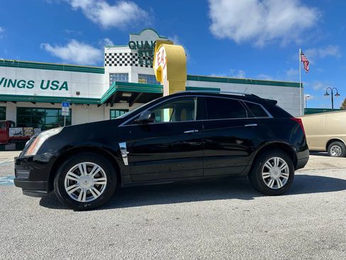 Used 2012 Cadillac SRX Luxury image 2