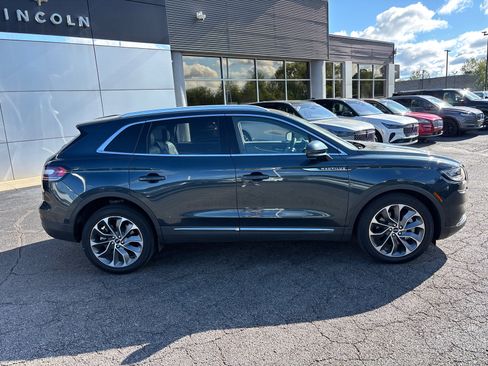 Certified 2022 Lincoln Nautilus Reserve w/ Cargo Utility Package AWD/4WD image 8