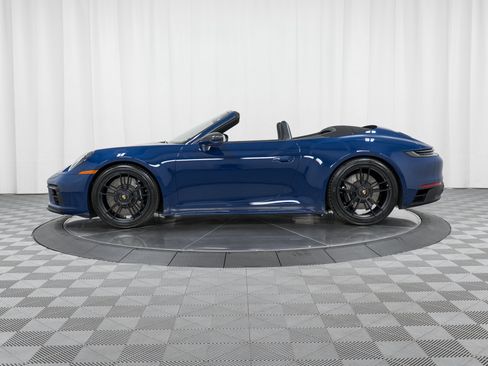 Certified 2022 Porsche 911 Carrera 4 GTS image 2
