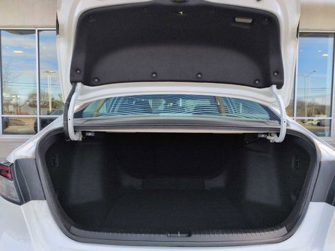 Used 2023 Honda Accord EX image 30