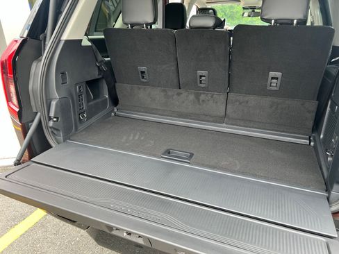 New 2027 Ford Expedition Platinum w/ Driver's Package AWD/4WD image 10