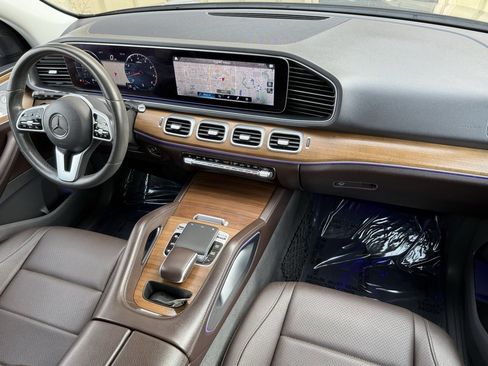 Used 2020 Mercedes-Benz GLE 350 4MATIC w/ AMG Line Exterior image 28