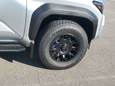 New 2026 Toyota 4Runner TRD Off-Road Premium AWD/4WD image 6