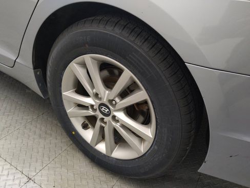 Used 2017 Hyundai Sonata SE FWD image 31