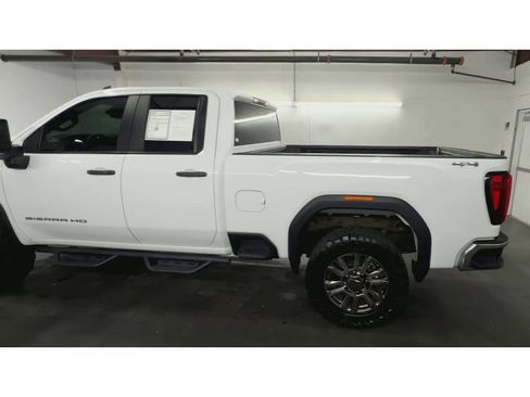 Used 2024 GMC Sierra 2500 Pro w/ Convenience Package AWD/4WD image 6