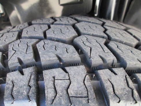 Used 2010 Jeep Wrangler Unlimited Sport image 9