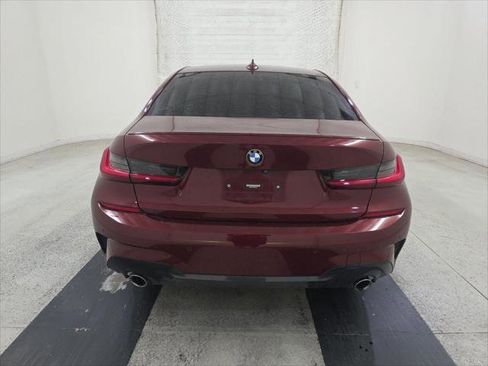 Used 2022 BMW 330i Sedan w/ M Sport Package RWD image 7