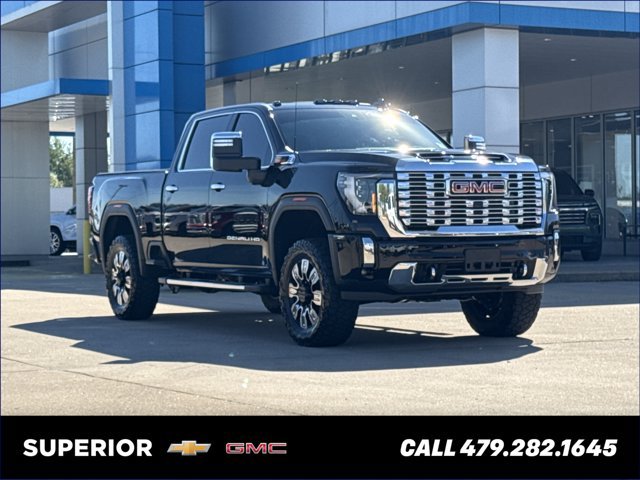 Used 2025 GMC Sierra 2500 Denali w/ Denali Reserve Package AWD/4WD image 1