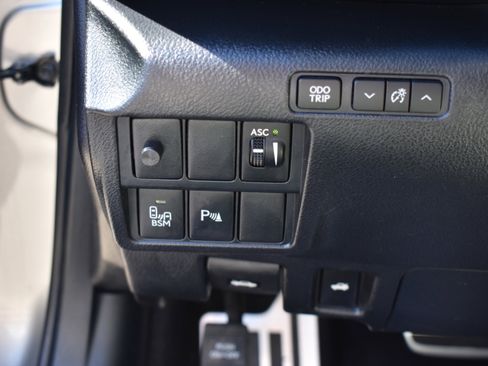 Used 2017 Lexus RC 200t F Sport image 16