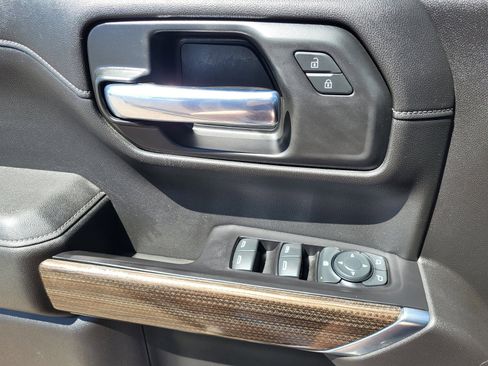 Used 2020 Chevrolet Silverado 1500 LT w/ All-Star Edition image 24