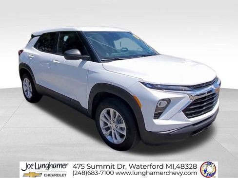 Certified 2026 Chevrolet TrailBlazer LS w/ LS Convenience Package AWD/4WD image 2