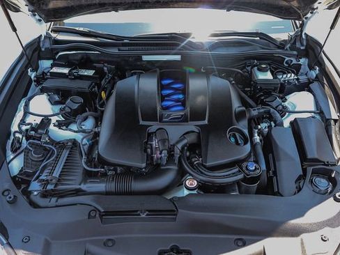 Certified 2024 Lexus RC F Track Edition RWD image 31