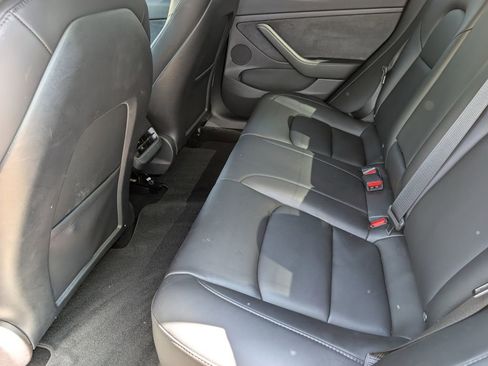 Used 2023 Tesla Model 3 Standard Range RWD image 19