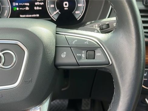 Used 2022 Audi Q5 e Premium image 13