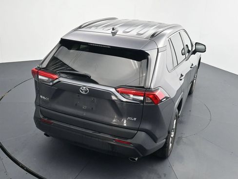 Used 2024 Toyota RAV4 XLE FWD image 29