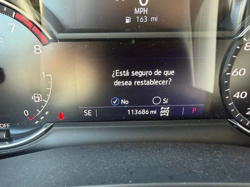 Used 2021 Cadillac XT6 Premium Luxury AWD/4WD image 11
