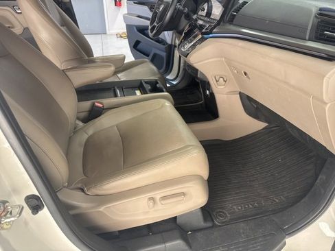 Used 2018 Honda Odyssey Elite image 22