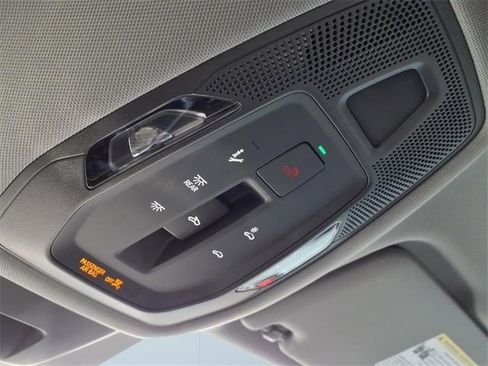 Used 2025 Audi Q5 Premium w/ Convenience Package image 19