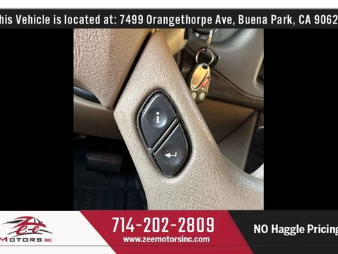 Used 2006 GMC Yukon XL Denali image 32