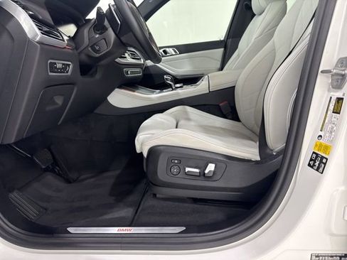 Certified 2023 BMW X5 xDrive40i w/ Premium Package image 14