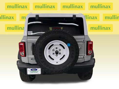 New 2026 Ford Bronco Heritage Edition image 7