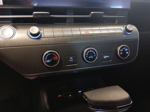 New 2026 Hyundai Kona SE image 20