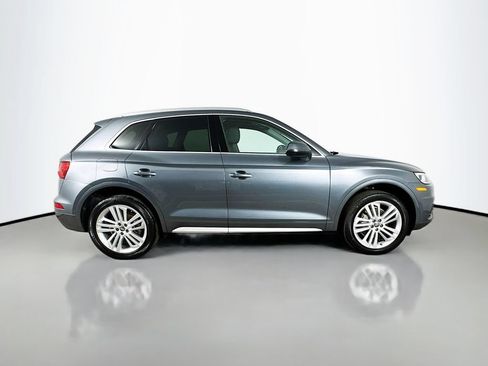 Used 2020 Audi Q5 2.0T Premium Plus w/ Premium Plus Package AWD/4WD image 9