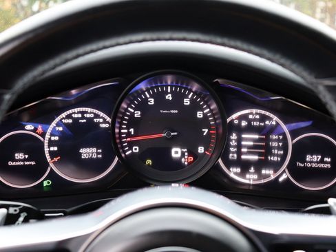 Used 2018 Porsche Panamera w/ Premium Package Plus image 26