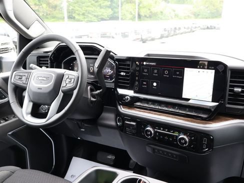 New 2026 GMC Sierra 2500 SLE w/ Max Trailering Package AWD/4WD image 31