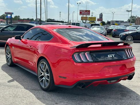 Used 2017 Ford Mustang GT Premium RWD image 7