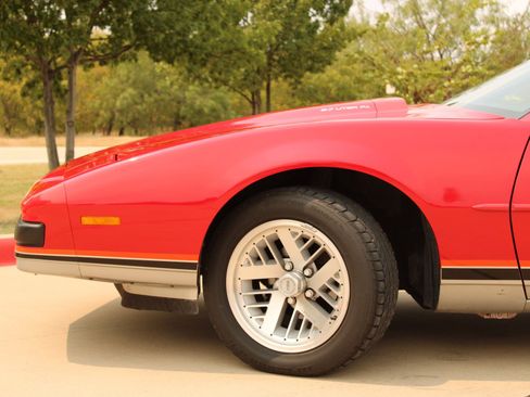 Used 1988 Pontiac Firebird Formula RWD image 31