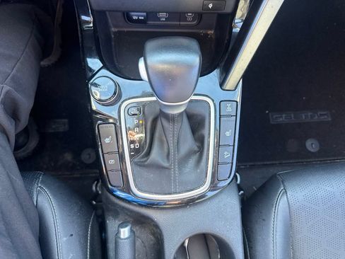 Certified 2024 Kia Seltos EX AWD/4WD image 23
