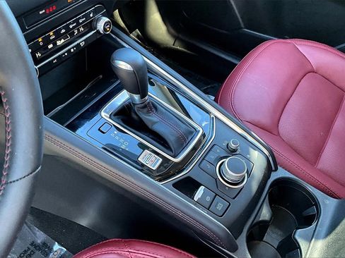Certified 2025 MAZDA CX-5 Carbon Edition image 13