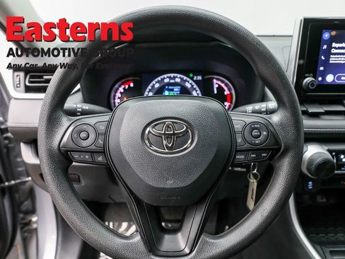 Used 2024 Toyota RAV4 LE image 10