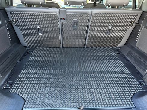 New 2026 Land Rover Defender 110 S image 30